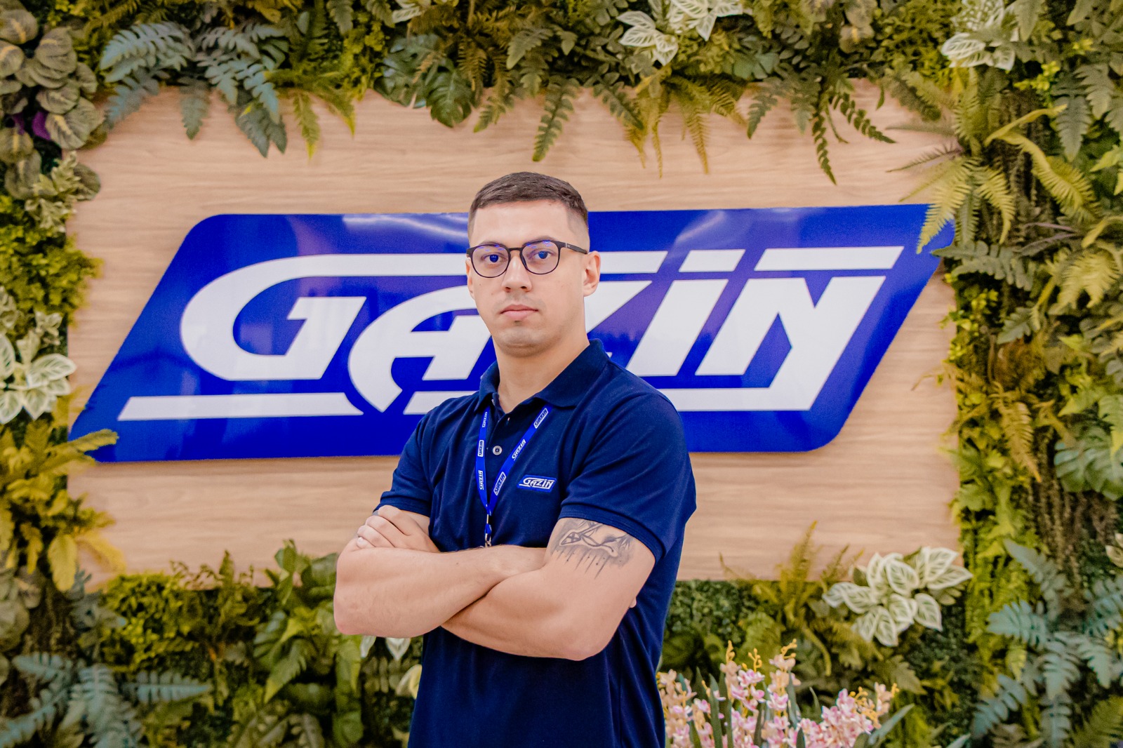 foto do marcio na empresa onde trabaha